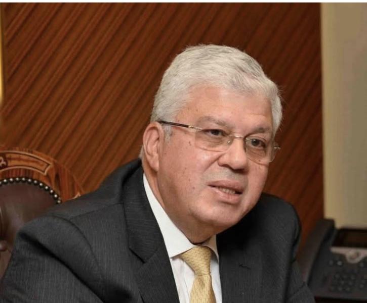 التعليم العالي: وزير التعليم العالي يهنئ كليات الجامعات الحكومية الفائزة بجائزة مصر للتميز الحكومي