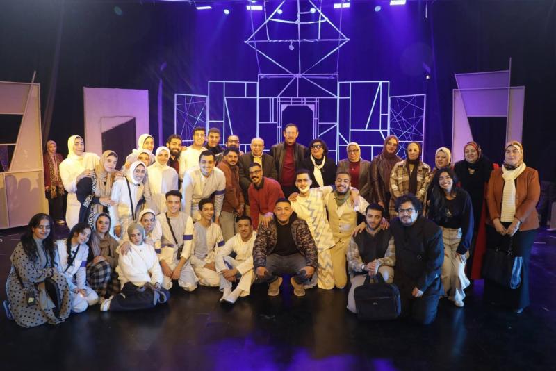 الشباب والرياضة: انطلاق فعاليات تحكيم مجال العروض المسرحية بمنافسات مهرجان إبداع في موسمه الـ 14