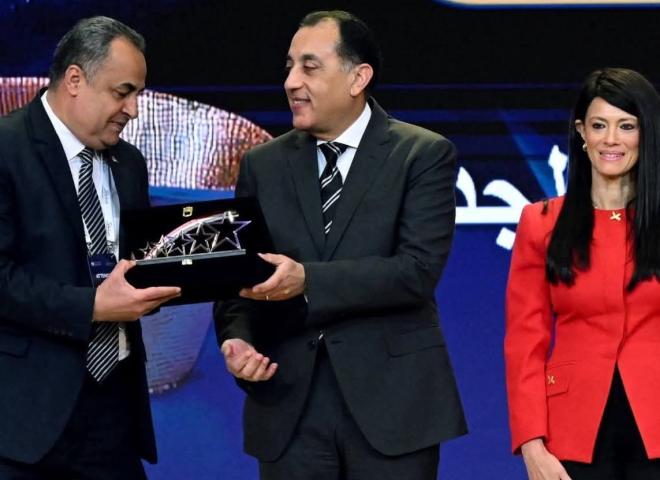 مياه القاهرة تحصد المركز الأول بـ ”جائزة مصر للتميز الحكومي” عن مركز خدمة عملاء مصر الجديدة