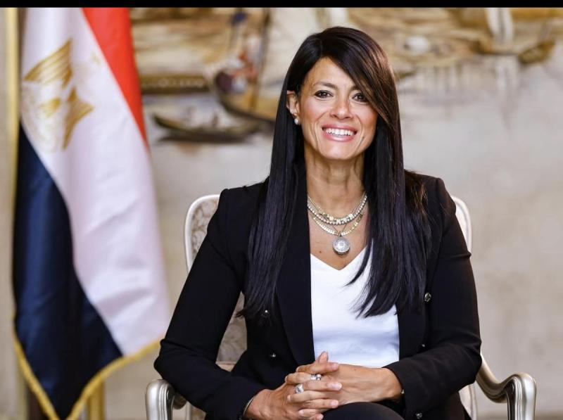 الدكتورة رانيا المشاط وزيرة التخطيط والتنمية الاقتصادية والتعاون الدولي في حوارات موسعة مع وسائل الإعلام الإقليمية خلال منتدى ”دافوس”: