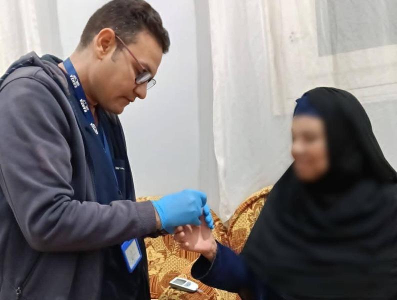 هيئة الرعاية الصحية تكثف الزيارات المنزلية لكبار السن والفئات الأولى بالرعاية بمحافظة الأقصر