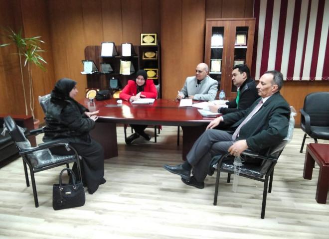 لجنة اختيار المتميزين للتكليف بوظائف إشرافية و قيادية تواصل اجراء المقابلات الشخصية مع السادة المتقدمين للإعلان  بصحة البحيرة