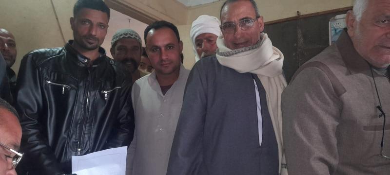 المرور على جمعية ” رزافة ” بالدلنجات لمتابعة سير العمل و توزيع الأسمدة