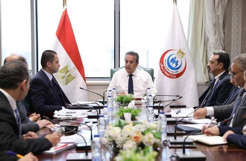 نائب رئيس الوزراء وزير الصحة يبحث حوكمة نفقة الدولة والتأمين الصحي لتسريع وصول الخدمات للمرضى