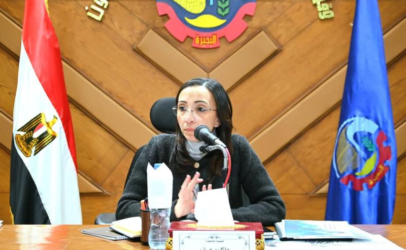 خلال رئاستها للمجلس التنفيذي المنعقد اليوم ..  الدكتورة/ جاكلين عازر: الموافقة على تخصيص قطعة أرض لإقامة مدرسة تعليم أساسي بقرية قراقص بمركز دمنهور