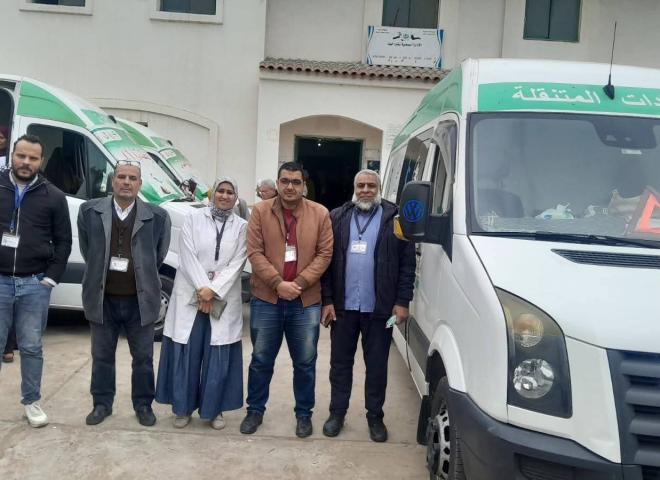 الكشف على ١٠٠٦ مواطن خلال قافلة طبية مجانية بقرية أبو السحما مركز شبراخيت بوجود ١٠ عيادات طبية متنقلة