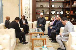 مفتي الجمهورية يستقبل وفدًا كنديًّا للاطلاع على جهود دار الإفتاء في مكافحة التطرف والإرهاب