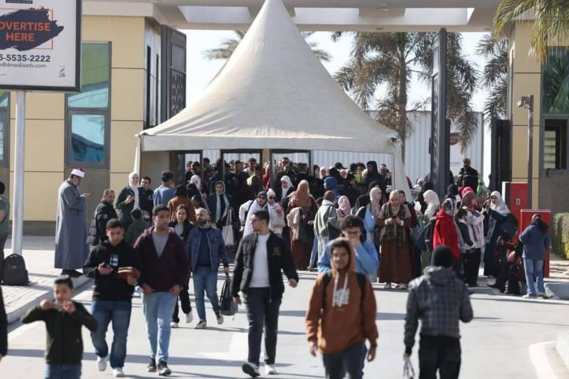 قبل يومين من ختام فعالياته… معرض القاهرة الدولي للكتاب يستقبل نحو 5.5 مليون زائر منذ فتح أبوابه للجمهور