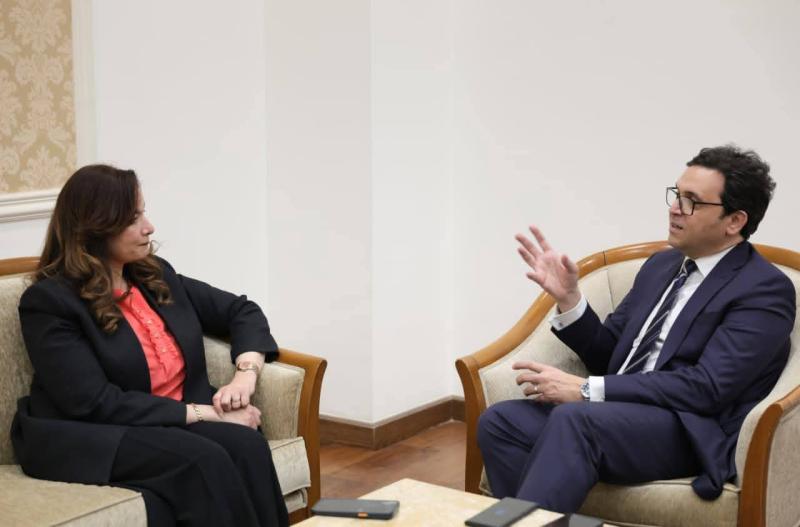 عقب تصديق فخامة الرئيس عبد الفتاح السيسي  وزير الثقافة يصدر قرارًا بتولي الدكتورة رشا صالح إدارة الأكاديمية المصرية للفنون بروما