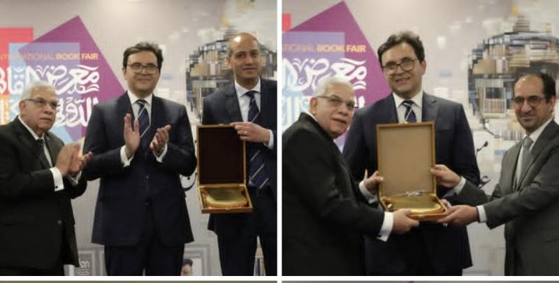 وزير الثقافة يُكرّم الفائزين بجوائز الدورة السابعة والخمسين لمعرض القاهرة الدولي للكتاب ويشكر جميع القائمين على فعالياته