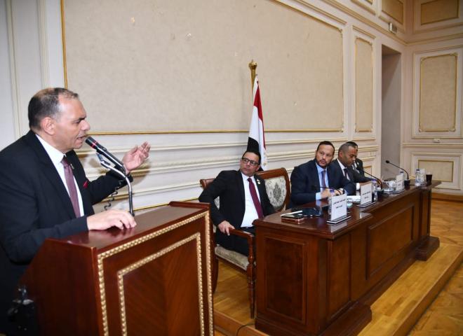 بمشاركة النائب رجائي عزت..  صناعة الشيوخ ترسم خارطة الطريق لتطوير القطاع الصناعي تماشياً مع ”رؤية مصر 2030”