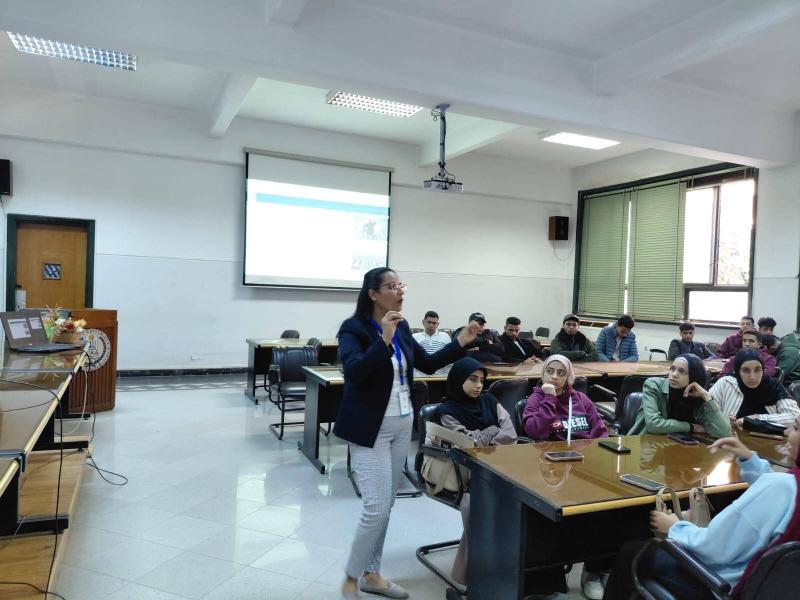 الشباب والرياضة” تواصل تنفيذ برنامج ”إدارة المشاريع ”  بجامعة أسيوط