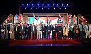 وزير الثقافة ومحافظ أسوان يفتتحان الدورة الثالثة عشرة لمهرجان أسوان الدولي للثقافة والفنون