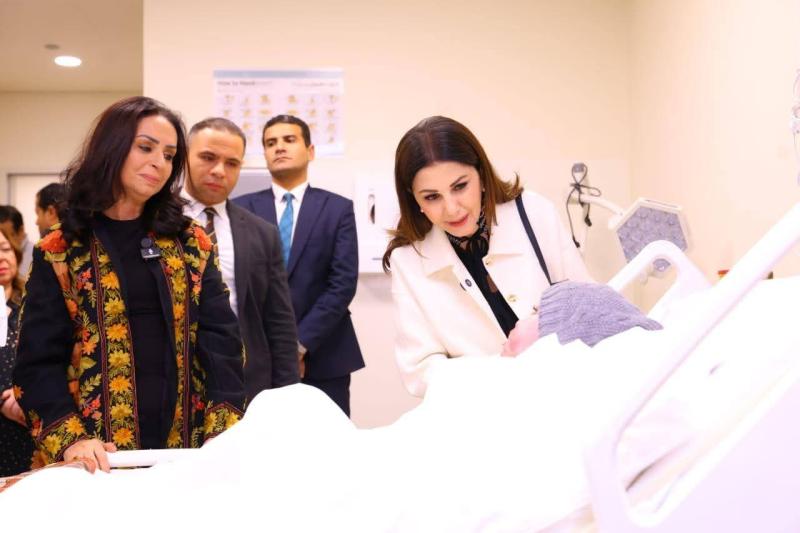 وزيرة التضامن الاجتماعي تتفقد مستشفى أهل مصر لعلاج الحروق بالقاهرة الجديدة بحضور هبه السويدي والفنانة ماجدة الرومي