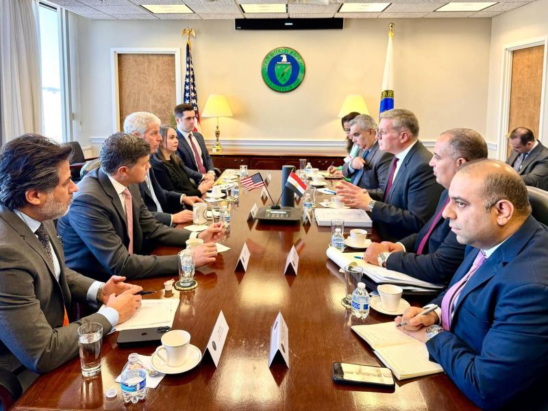 • مباحثات لوزير البترول والثروة المعدنية مع نظيره الأمريكي في واشنطن