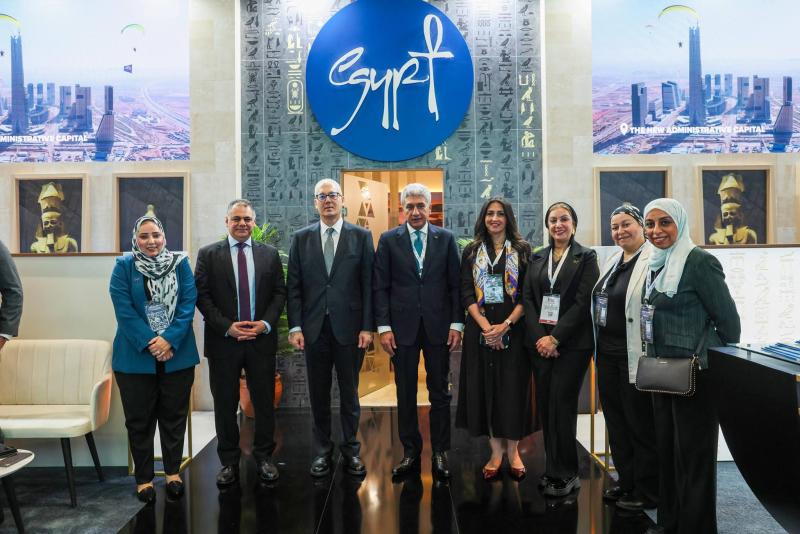 وزير السياحة والآثار يفتتح الجناح المصري المُشارك في المعرض السياحي الدولي 2026 EMITT بمدينة إسطنبول بتركيا