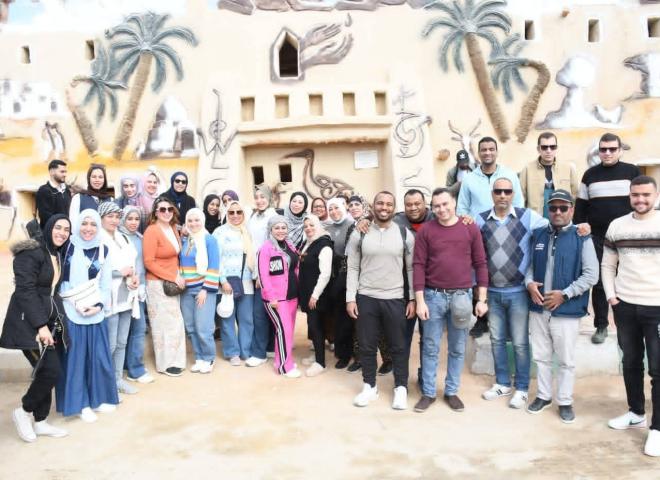الشباب والرياضة ” تختتم فعاليات الفوج الرابع من رحلات ”اعرف بلدك” لمحافظة الوادي الجديد