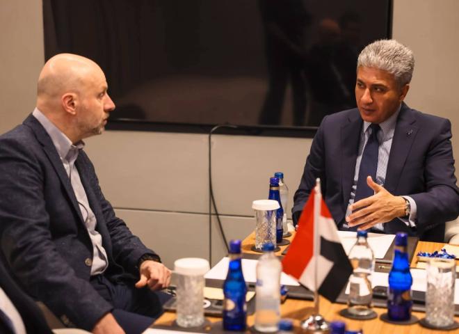 - وزير السياحة والآثار يستهل لقاءاته المهنية بتركيا باجتماعات مع عدد من شركات الطيران التركية