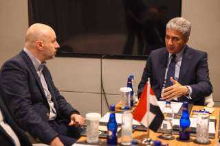 - وزير السياحة والآثار يستهل لقاءاته المهنية بتركيا باجتماعات مع عدد من شركات الطيران التركية