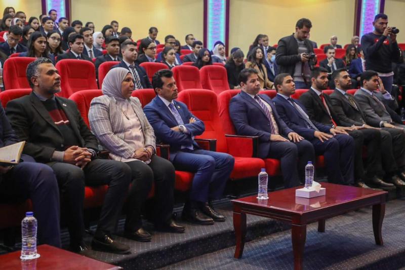 نائب رئيس الوزراء ووزير الصحة يشارك في ندوة الدبلوماسية الشبابية الرابعة