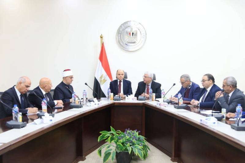 انتخاب الدكتور عادل لبيب رئيسًا لمجلس أمناء جامعة كفر الشيخ الأهلية