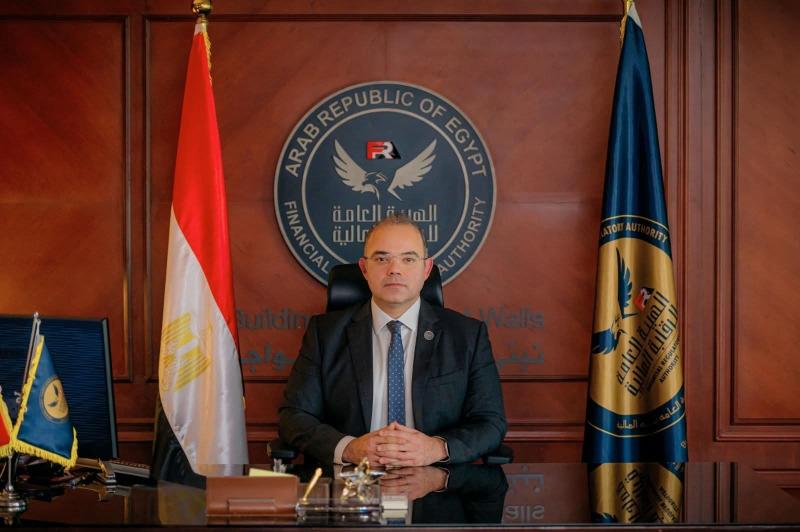 الرقابة المالية تصدر نموذج محدث لعقد التأمين النمطي الجماعي لتغطية عملاء نشاط التمويل متناهي الصغر