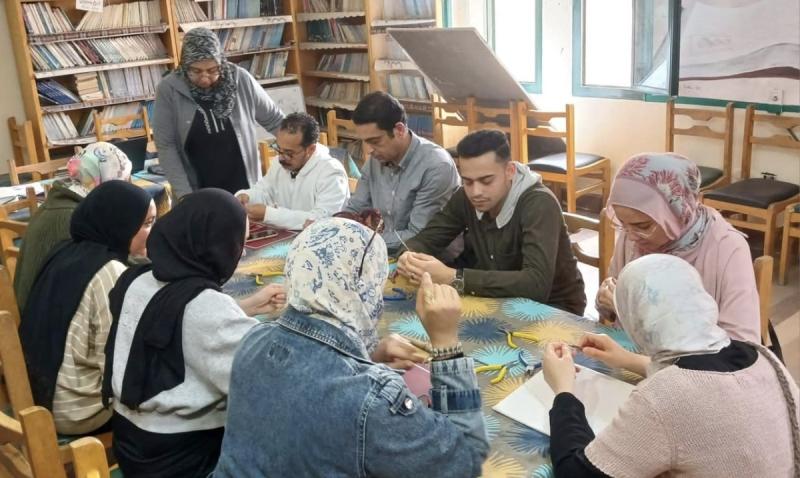 وزارة الشباب والرياضة تطلق فعاليات اليوم الثاني من المرحلة الثانية للمبادرة الوطنية «100 للعالمية» لتدريب الشباب في مجال الحُلي والمجوهرات وتشكيل المعادن