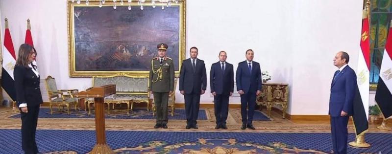 الدكتورة جيهان زكي عقب أداء اليمين الدستورية وزيرةً للثقافة المصرية