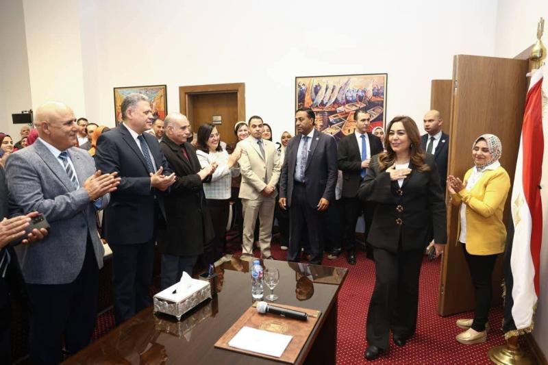 وزيرة التنمية المحلية والبيئة تتقدم بالشكر للقيادة السياسية على تجديد الثقة بها في الحكومة الجديدة