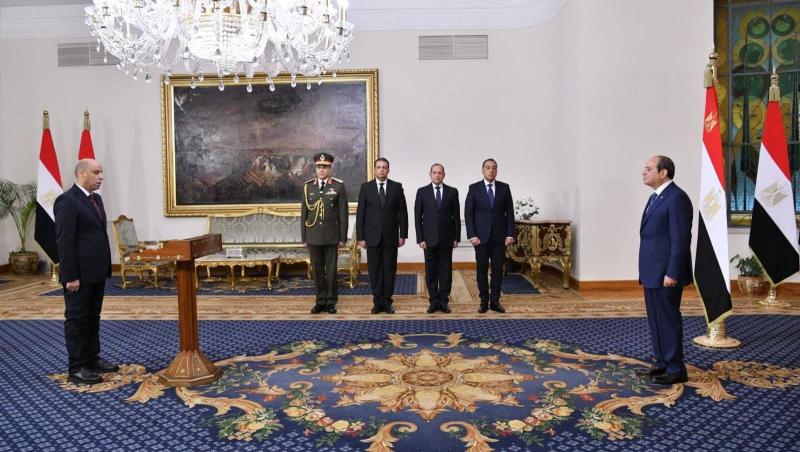 وزير العمل حسن رداد عقب أدائه اليمين الدستورية وزيرًا للعمل: