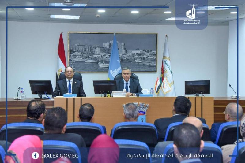 محافظ الإسكندرية: الاستثمار في الكوادر البشرية أساس التنمية الإدارية