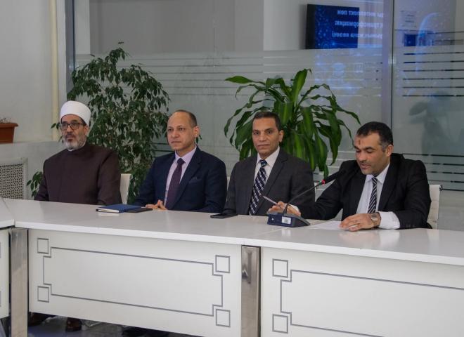 كلية اللغات والعلوم الإنسانية بجامعة نور - مبارك تنظم ندوة علمية بعنوان: «الذكاء الاصطناعي والتحول الرقمي: رؤية نظرية تطبيقية»