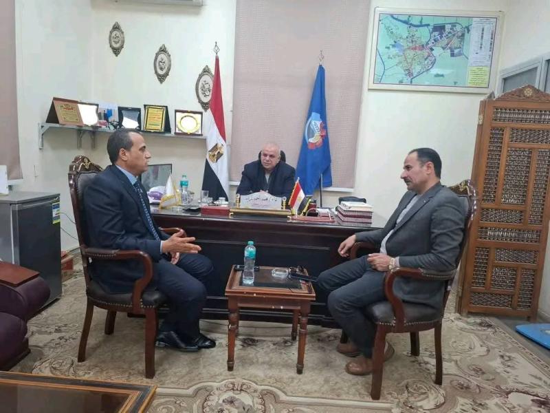 المحاسب / ممدوح عبد السميع جاب الله – عضو مجلس النواب ، بعقد لقاء موسع مع  اللواء / محمد زايد – رئيس مركز ومدينة حوش عيسى