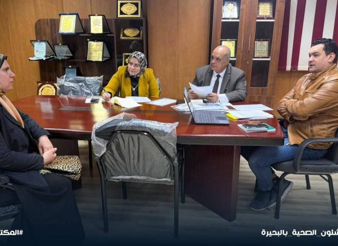 لجنة اختيار المتميزين للتكليف بوظائف إشرافية و قيادية تواصل اجراء المقابلات الشخصية مع السادة المتقدمين للإعلان