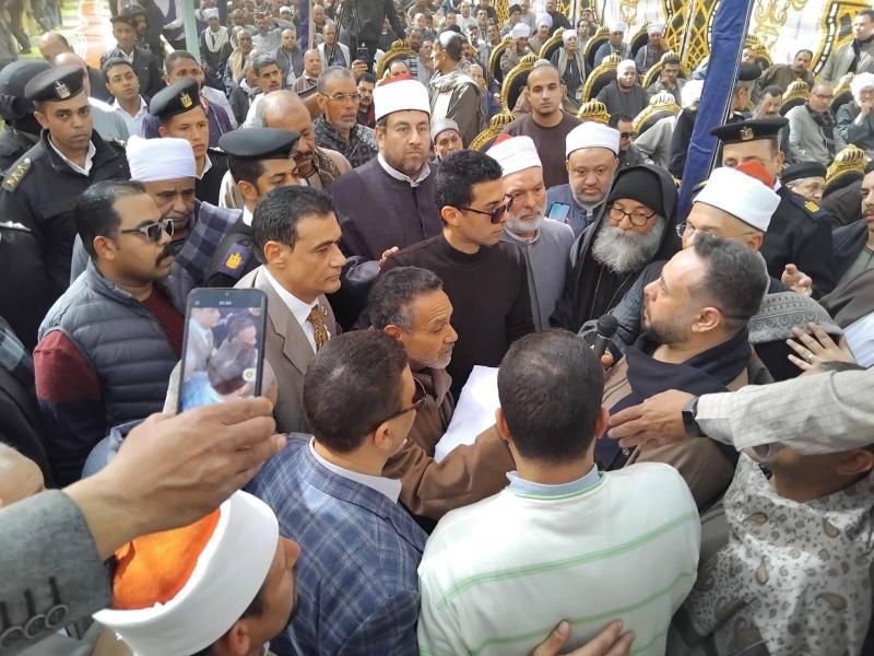 الكفن ينهي خصومة ثأرية بين عائلتي « آل ميخائيل وآل دراز والجندي » بنجع الغباشي بجرجا