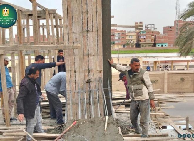 وزيرة التنمية المحلية والبيئة تحيل  مسئولين بالإدارة للهندسية والأملاك للنيابات المختصة