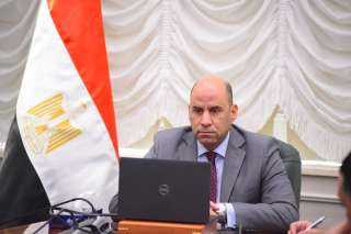 وزير العمل يقدّم العزاء.. ويوجّه بجمع المعلومات وإعداد تقرير عاجل لصرف الإعانات اللازمة لأسر ضحايا حادث جنوب بورسعيد