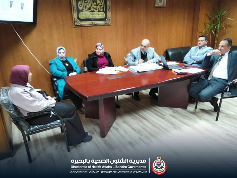 لجنة اختيار المتميزين للتكليف بوظائف إشرافية و قيادية بصحة البحيرة  تواصل اجراء المقابلات الشخصية مع السادة المتقدمين للإعلان