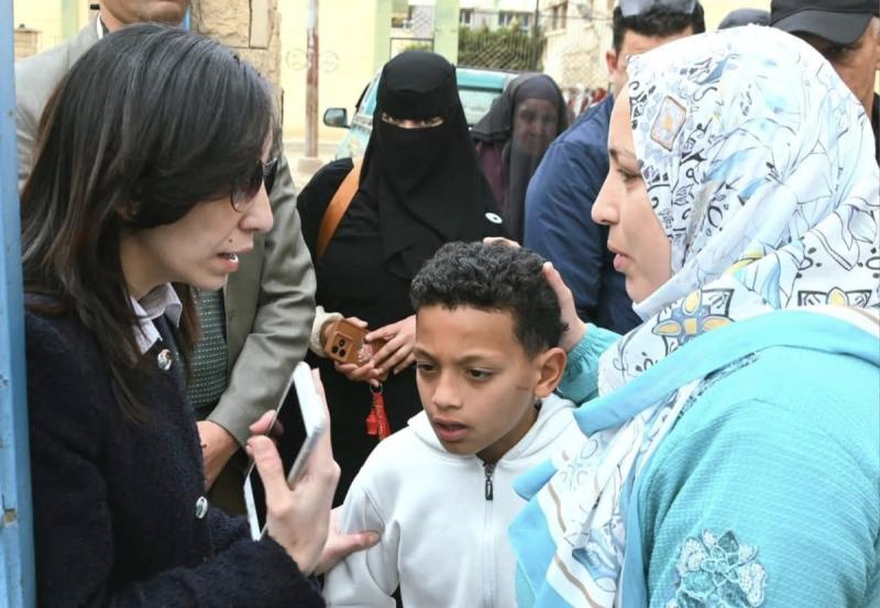 محافظ البحيرة تتفقد وحدة طب الأسرة بقرية سيدي غازي وتوجه بتخصص دور إضافي للوحدة للتيسير على المواطنين