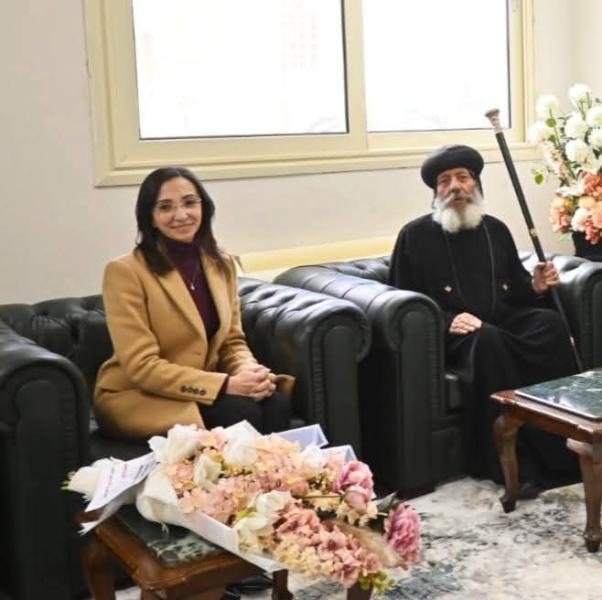 لتقديم التهنئة بمناسبة تجديد الثقة محافظاً للبحيرة   محافظ البحيرة تستقبل أسقف ورئيس دير الأنبا مكاريوس السكندري وممثلي أديرة وادي النطرون