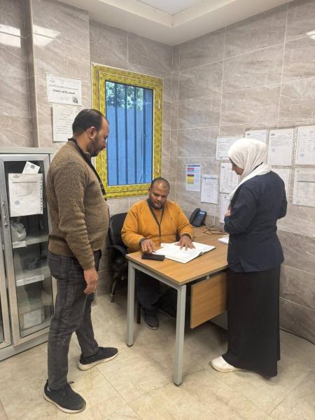 مدير الإدارة الصحية بجرجا”تكثيفا للجولات المروريه الميدانية لضمان انتظام العمل بوحدات الرعاية الأولية والمنشآت الصحية