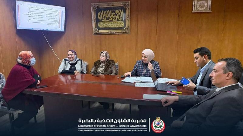 لجنة اختيار المتميزين للتكليف بوظائف إشرافية و قيادية تواصل اجراء المقابلات الشخصية مع السادة المتقدمين للإعلان