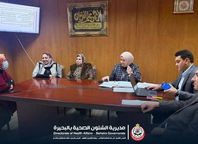 لجنة اختيار المتميزين للتكليف بوظائف إشرافية و قيادية تواصل اجراء المقابلات الشخصية مع السادة المتقدمين للإعلان