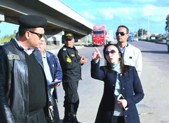 محافظ البحيرة تتفقد مداخل وشوارع دمنهور وتوجّه بإتخاذ عدد من الإجراءات