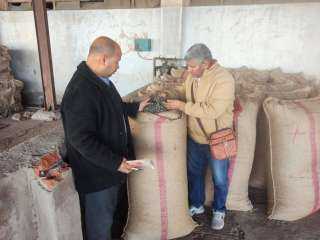 التنبيه على الجمعيات والمزارعين باستخدام المبيدات الموصى بها من قبل الاداره العامه لمكافحه الآفات بوزارة الزراعة