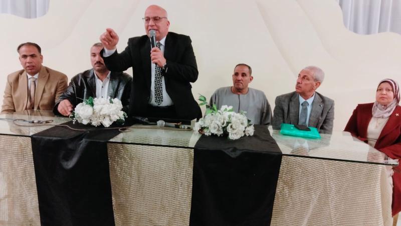 وكيل زراعة البحيرة يحذر رؤساء الجمعيات المحلية من شراء مستلزمات إنتاج دون الحصول على موافقات الجهة الإدارية