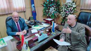 ” وكيل زراعة البحيرة ” يلتقى بأعضاء الشعب لحل مشاكل بعض المزارعين