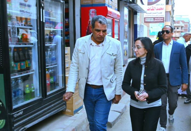 محافظ البحيرة تقود واحدة من أكبر الحملات الرقابية والتموينية بأبو حمص تسفر عن تحرير ٦٨ محضر