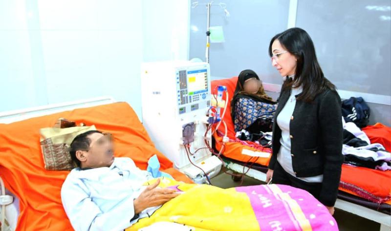 محافظ البحيرة تتفقد وحدة غسيل الكلى وبنك الدم بمستشفى أبو حمص المركزي