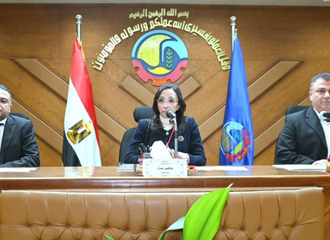 سرعة إنهاء ملفات التصالح والتقنين وتبسيط الإجراءات وسرعة البت في الطلبات للتيسير على المواطنين.